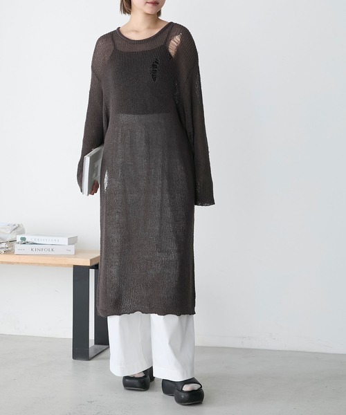 forksy.（フォルクシー）の「【forksy.】ダメージニットワンピース（ワンピース・レディース・チャコール/オフホワイト/サックスブルー・FREE）」の2枚目の写真