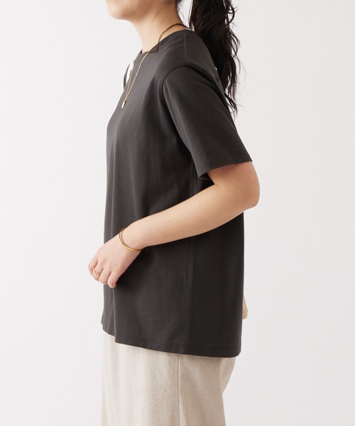 BEARDSLEY（ビアズリー）の「Metro de Parisバック刺繍Tシャツ（Tシャツ/カットソー・レディース・グレー・FREE）」の9枚目の写真