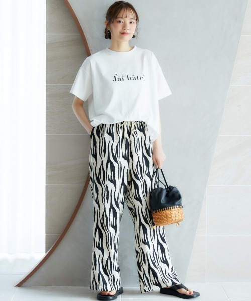 miclat（ミクラ）の「大きいサイズ　ルーズシルエットロゴプリントTシャツ　miclat（Tシャツ/カットソー・レディース・ネイビー/ホワイト/グリーン・L/LL/3L/4L/5L）」の4枚目の写真