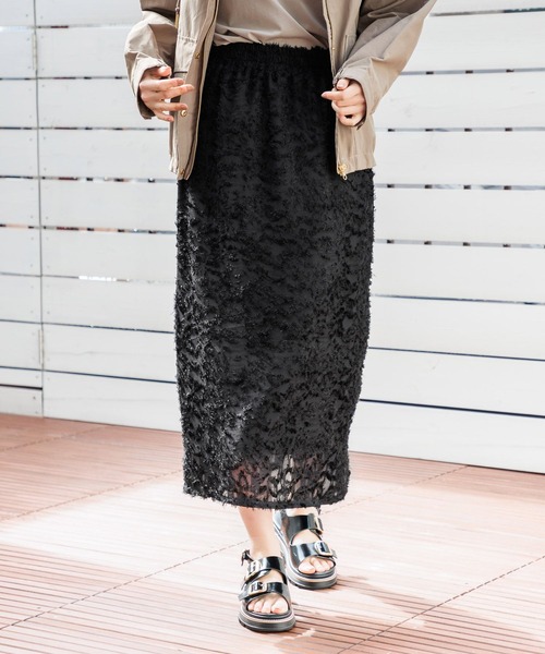 BAYFLOW(ベイフロー)の「シャギージャガードスカート(スカート・レディース・ブラック/オフホワイト/ブルー・FREE)」の3枚目の写真