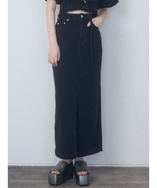 EMODA（エモダ）の「デニムカットオフマキシスカート（スカート・レディース・ブラック/グレー/インディゴブルー・SMALL/MEDIUM）」の6枚目の写真