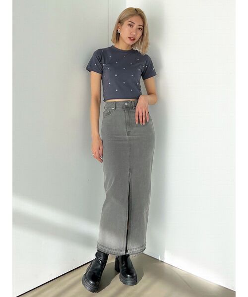 EMODA（エモダ）の「デニムカットオフマキシスカート（スカート・レディース・ブラック/グレー/インディゴブルー・SMALL/MEDIUM）」の8枚目の写真