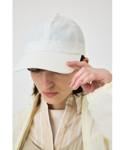 MOUSSY（マウジー）の「【ホワイト：WEBSTORE・The SHEL’TTER TOKYO 限定カラー】HONDA LOGO キャップ（キャップ・レディース・ホワイト/レッド/チャコールグレー/ブラック・FREE）」の6枚目の写真