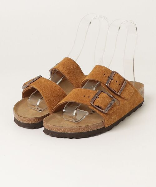 BIRKENSTOCK(ビルケンシュトック)の「【公式】ビルケンシュトック Arizona/アリゾナ スエードレザー(サンダル・レディース・グレー/モカ/キャメル・28.5cm【レギュラー幅】/29cm【レギュラー幅】/30cm【レギュラー幅】/25cm【レギュラー幅】/26cm【レギュラー幅】/26.5cm【レギュラー幅】/27cm【レギュラー幅】/28cm【レギュラー幅】/24.5cm【ナロー幅】/24cm【ナロー幅】/23cm【ナロー幅】/22.5cm【ナロー幅】/26.5cm【ナロー幅】/26cm【ナロー幅】/25cm【ナロー幅】/28.5cm【ナロー幅】/27cm【ナロー幅】/22.5cm【レギュラー幅】)」の3枚目の写真