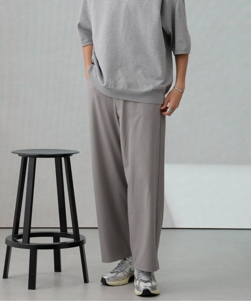 Apo(s)ture(アポスチャー)の「LUCAS-001/TRワイドパンツ(スラックス・メンズ・ベージュ/ブラウン/ブラック/グレー・XS/S/M/L/XL)」の1枚目の写真