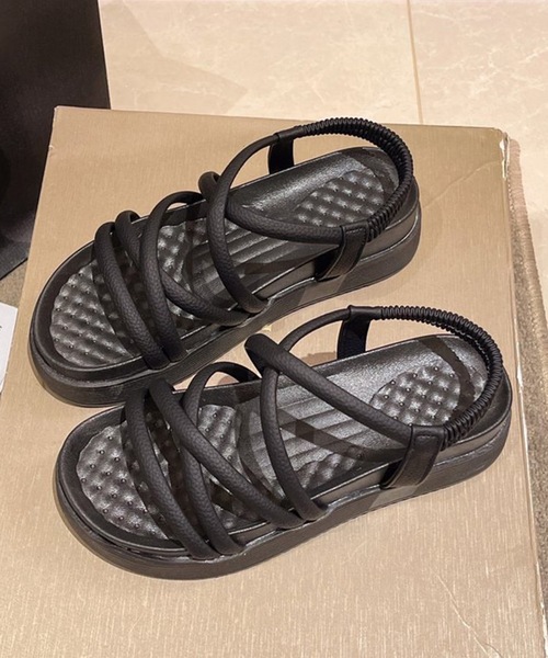 IRADOWL（アイラドール）の「クロスレースアップオープントゥ厚底サンダル（サンダル・レディース・ホワイト/ブラック・38/39/36/37/35）」の9枚目の写真