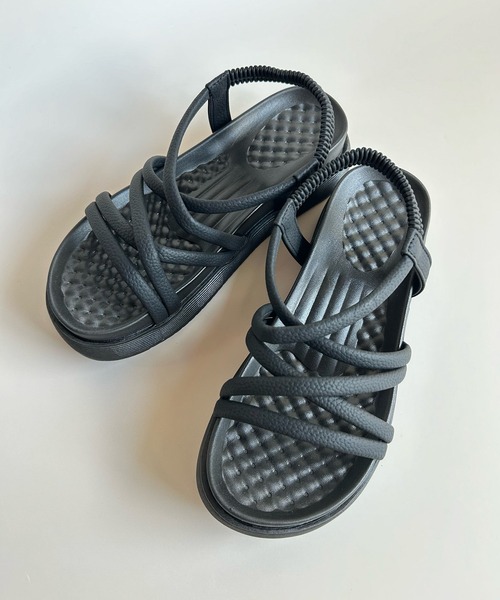 IRADOWL（アイラドール）の「クロスレースアップオープントゥ厚底サンダル（サンダル・レディース・ホワイト/ブラック・38/39/36/37/35）」の16枚目の写真