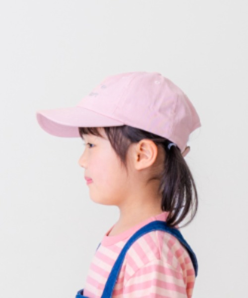 and D. petit main（アンドディープティマイン）の「カレッジロゴ刺繍CAP（キャップ・キッズ・ライトピンク/ベージュ/ネイビー・L(56cm)/M(54cm））」の6枚目の写真