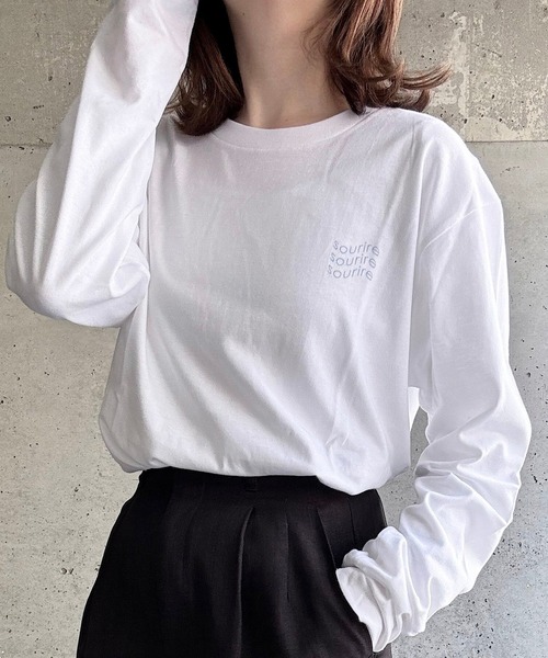 cuorequal(クオレコール)の「ワンポイントロングTシャツ(Tシャツ/カットソー・レディース・ホワイト・MEDIUM/LARGE)」の5枚目の写真