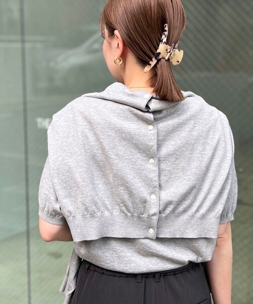 Rie Miller（リエミラー）の「《アンサンブル対応》《手洗い可能》GIZA COTTONベーシッククルーネックカーディガン（カーディガン/ボレロ・レディース・イエロー/ライトグレー/ブラック系その他/ブラック・38）」の7枚目の写真