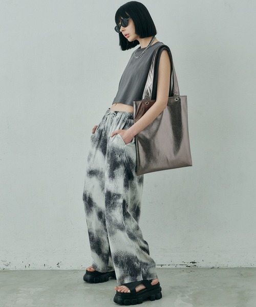 AIVER(アイバー)の「AIVER 16/-ウォッシュ天竺クロップドN/S TEE(Tシャツ/カットソー・レディース・ホワイト/ブラック/チャコールグレー/アッシュグレー・SMALL/MEDIUM/LARGE)」の16枚目の写真