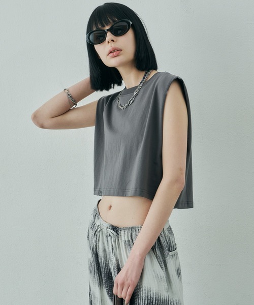 AIVER(アイバー)の「AIVER 16/-ウォッシュ天竺クロップドN/S TEE(Tシャツ/カットソー・レディース・ホワイト/ブラック/チャコールグレー/アッシュグレー・SMALL/MEDIUM/LARGE)」の21枚目の写真