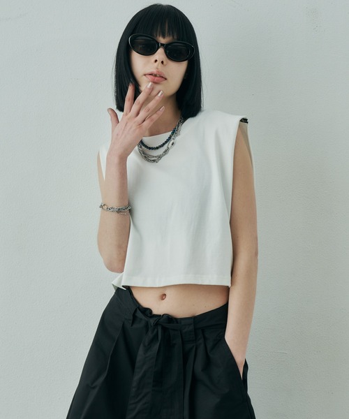 AIVER(アイバー)の「AIVER 16/-ウォッシュ天竺クロップドN/S TEE(Tシャツ/カットソー・レディース・ホワイト/ブラック/チャコールグレー/アッシュグレー・SMALL/MEDIUM/LARGE)」の12枚目の写真