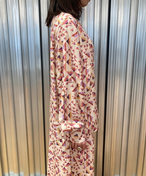 ISABEL MARANT（イザベルマラン）の「プリントブラウス（シャツ/ブラウス・レディース・ブラック系/ベージュ系・34）」の11枚目の写真