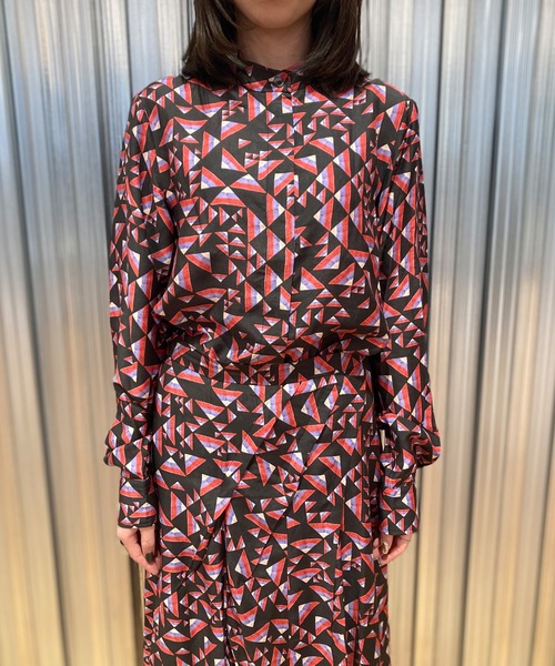 ISABEL MARANT（イザベルマラン）の「プリントブラウス（シャツ/ブラウス・レディース・ブラック系/ベージュ系・34）」の4枚目の写真