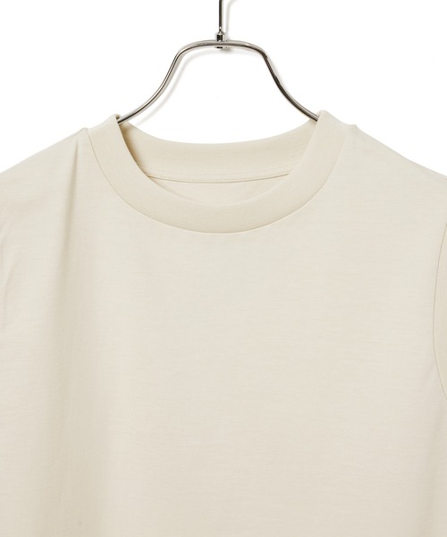 ADAM ET ROPE'（アダムエロペ）の「【サステナブル・洗える】ノースリーブTEE（タンクトップ・レディース・ブラック/ホワイト/ベージュ系その他・FREE）」の21枚目の写真