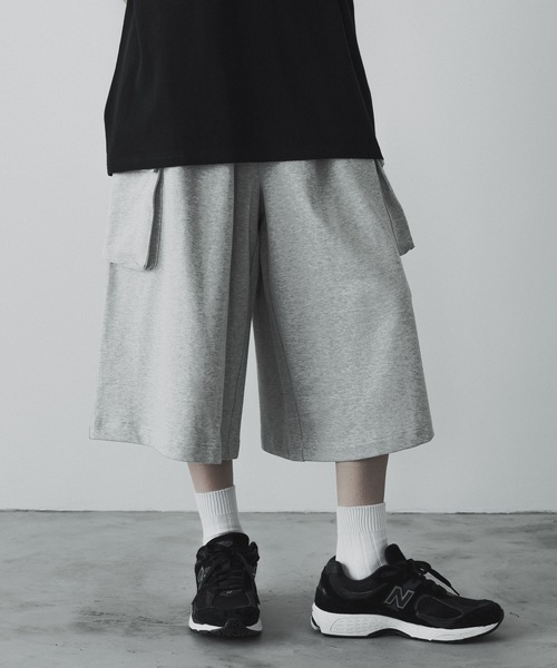 remer(リメール)の「loose sweat wide gaucho PT / ルーズスウェットワイドガウチョ(スウェットパンツ・メンズ・ブラック/グレー・SMALL/X-SMALL/LARGE/MEDIUM)」の11枚目の写真