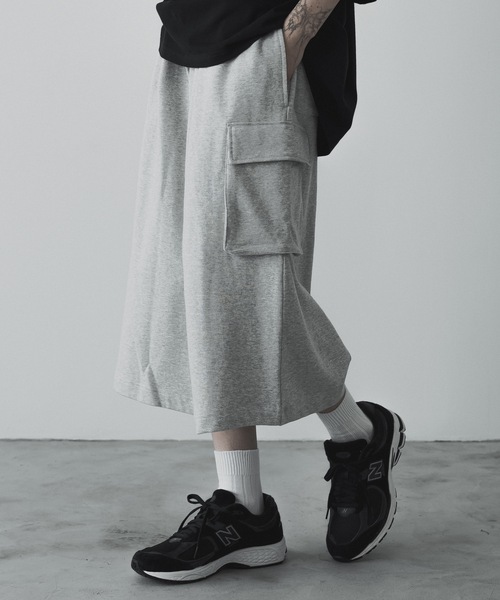 remer(リメール)の「loose sweat wide gaucho PT / ルーズスウェットワイドガウチョ(スウェットパンツ・メンズ・ブラック/グレー・SMALL/X-SMALL/LARGE/MEDIUM)」の14枚目の写真