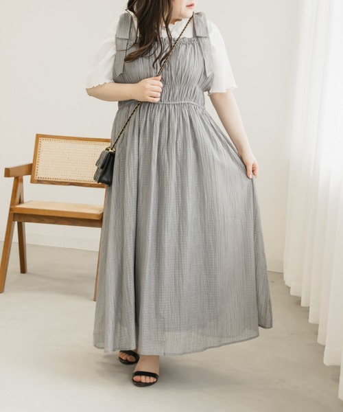 CLETTE（クレット）の「肩リボンギャザーワンピース（ワンピース・レディース・グレー/ブラック・3L/4L/LL）」の2枚目の写真