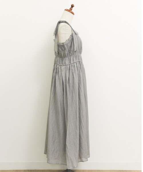 CLETTE（クレット）の「肩リボンギャザーワンピース（ワンピース・レディース・グレー/ブラック・3L/4L/LL）」の19枚目の写真