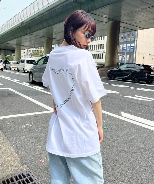 almo(アルモ)の「ハートバックプリントTシャツ(se)(Tシャツ/カットソー・レディース・レッド/グリーン/ブラック・FREE)」の7枚目の写真