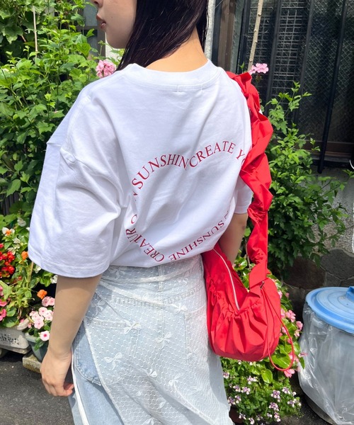 almo(アルモ)の「ハートバックプリントTシャツ(se)(Tシャツ/カットソー・レディース・レッド/グリーン/ブラック・FREE)」の17枚目の写真