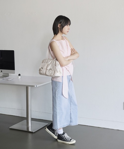 UNE MANSION(ユヌマンション)の「【多様な収納ポケット】ダブルポケットショルダーバッグ(ショルダーバッグ・レディース・ピンク/シルバー/グレー/カーキ/ブラック/アイボリー・ONE SIZE)」の7枚目の写真