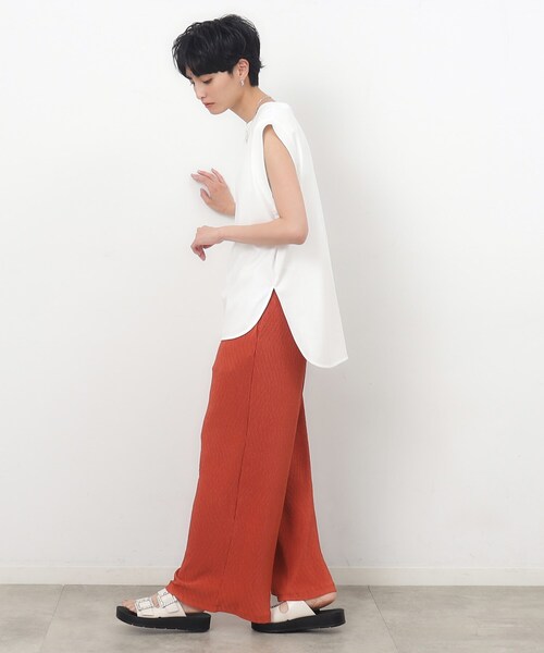 OPAQUE.CLIP（オペークドットクリップ）の「◆UV リラクシーノースリーブ／シルキースーピマ【接触冷感/洗濯機洗い可】（Tシャツ/カットソー・レディース・チャコールグレー/ホワイト/ブラック・36/38/40/42）」の19枚目の写真