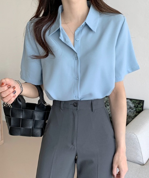 ABITOKYO(アビトーキョー)の「半袖ルーズシャツブラウス(シャツ/ブラウス・レディース・ホワイト/ベージュ/ネイビー/ピンク/ブルー/ライトグリーン・FREE/L)」の8枚目の写真