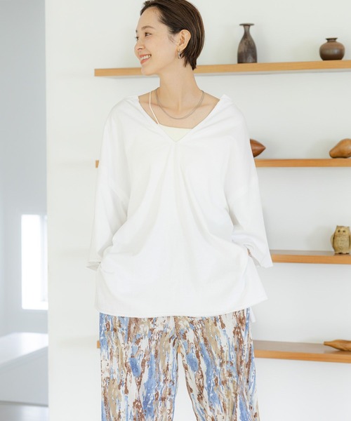 LEPSIM(レプシィム)の「ネックスリットチュニック 114441(Tシャツ/カットソー・レディース・グレー/ブルー/オレンジ/アイボリー・FREE)」の9枚目の写真