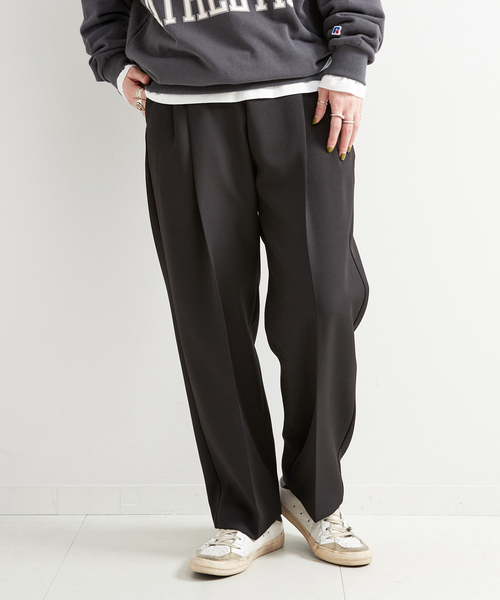 B.C STOCK（ベーセーストック）の「クリアクロスバックゴムタックトラウザー（スラックス・レディース・ブラック/ブラウン・FREE）」の2枚目の写真