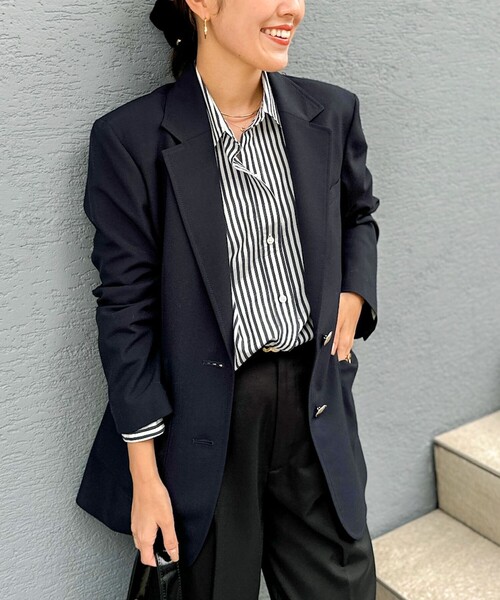 NOLLEY’S Sophi（ノーリーズソフィ）の「ウォッシャブルトロオーバージャケット（テーラードジャケット・レディース・ベージュ/ネイビー・38/36/34）」の2枚目の写真