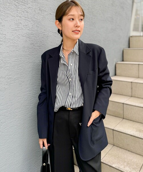 NOLLEY’S Sophi（ノーリーズソフィ）の「ウォッシャブルトロオーバージャケット（テーラードジャケット・レディース・ベージュ/ネイビー・38/36/34）」の6枚目の写真