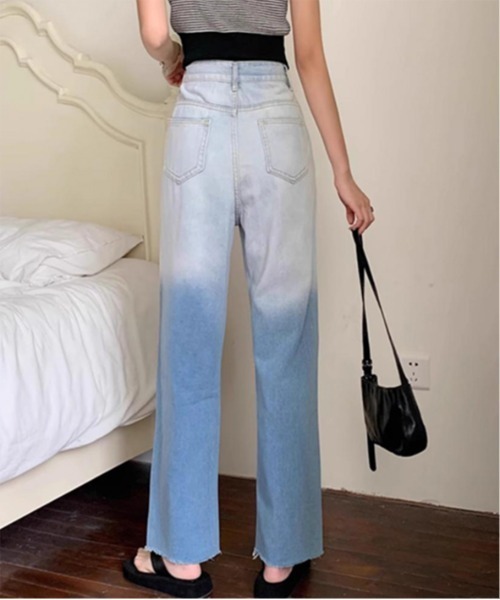 gossip！ロサンゼルス（ゴシップロサンゼルス）の「グラデーションカットアウト　ダメージデニムパンツ（デニムパンツ・レディース・ライトブルー・S/M/L）」の20枚目の写真