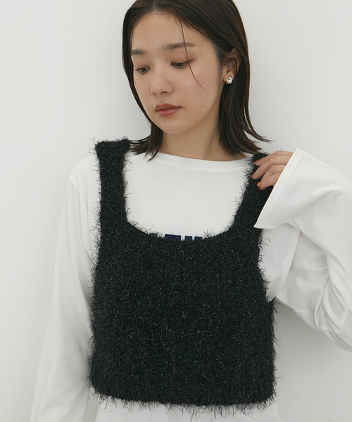 VIS(ビス)の「【前後2WAY】ポンポンシャギーニットビスチェ(キャミソール・レディース・キナリ/ブラック/グレー・FREE)」の17枚目の写真