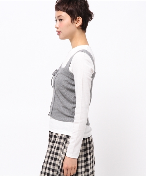 Chico（チコ）の「【who's who Chico】ニットビスチェset（キャミソール・レディース・ベージュ/ブラック/グレー・FREE）」の5枚目の写真