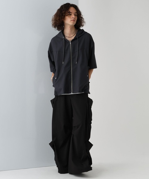 HARE（ハレ）の「ZIPスリットシャツフーディー(HARE)（シャツ/ブラウス・メンズ・グレー/ブラック・FREE）」の8枚目の写真