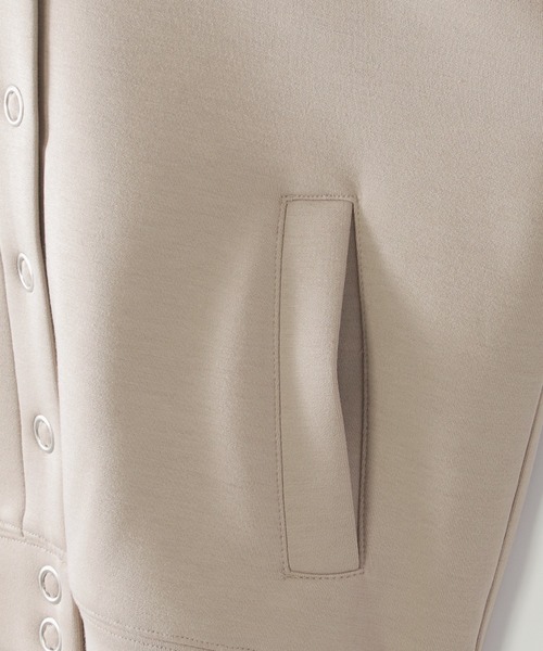 ikka（イッカ）の「【洗濯機で洗える／親子コーデ】GOKU楽ダンボールカーディガン（120~160cm）（カーディガン/ボレロ・キッズ・ベージュ/ブラック・120/130/140/150/160）」の11枚目の写真