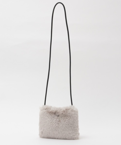 HusHusH(ハッシュアッシュ)の「HusHusH ハッシュアッシュ ファーポシェット(ショルダーバッグ・レディース・ダークグレー/ベージュ/グレー・フリー)」の9枚目の写真