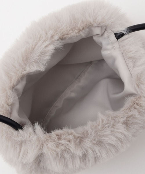 HusHusH(ハッシュアッシュ)の「HusHusH ハッシュアッシュ ファーポシェット(ショルダーバッグ・レディース・ダークグレー/ベージュ/グレー・フリー)」の14枚目の写真