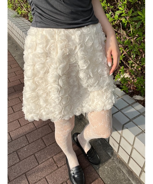 WC（ダブル シー）の「ローズチュールミニスカート（スカート）」 - WEAR