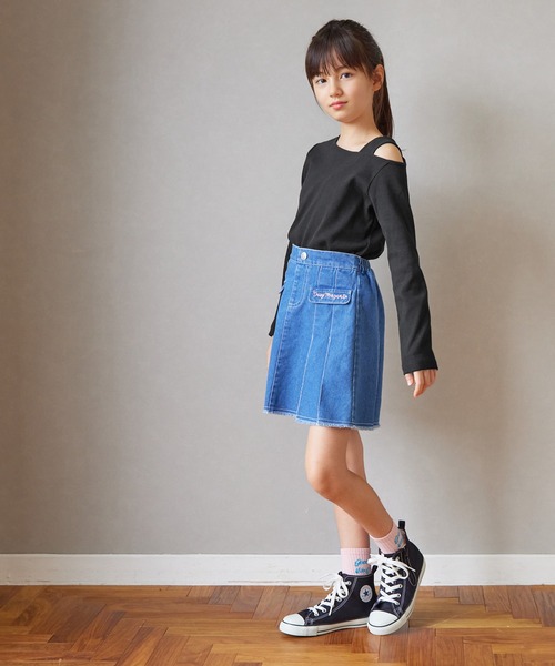 coca（coca）（コカ）の「キッズ アシメオープンショルダートップス（Tシャツ/カットソー・キッズ・ライトブルー/ブラック/その他1・120/150/140/130）」の4枚目の写真