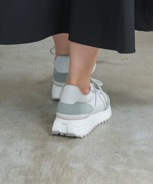 Lucida（ルシーダ）の「Asterism/バイカラー厚底スニーカー（スニーカー・レディース・ブラウン系その他/ブラック/アイボリー/グリーン系その他・38/37/36/35/40/39）」の18枚目の写真