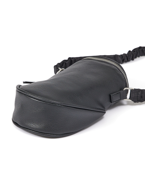 ABAHOUSE（アバハウス）の「【 cheek/チーク】C23005 egg pouch shoulder/ショルダーポーチ/ユニセックス（ショルダーバッグ・メンズ・グリーン/ブルー/ブラック/アイボリー・フリー）」の7枚目の写真