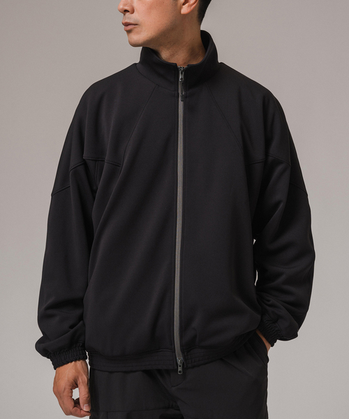 EDIFICE(エディフィス)の「ダブルニット トレーニングブルゾン(その他トップス・メンズ・ブラック/グリーン系その他・MEDIUM/LARGE)」の2枚目の写真