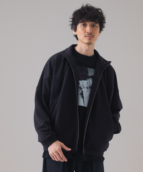 EDIFICE(エディフィス)の「ダブルニット トレーニングブルゾン(その他トップス・メンズ・ブラック/グリーン系その他・MEDIUM/LARGE)」の5枚目の写真