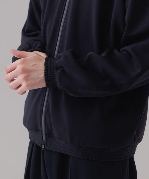 EDIFICE(エディフィス)の「ダブルニット トレーニングブルゾン(その他トップス・メンズ・ブラック/グリーン系その他・MEDIUM/LARGE)」の8枚目の写真