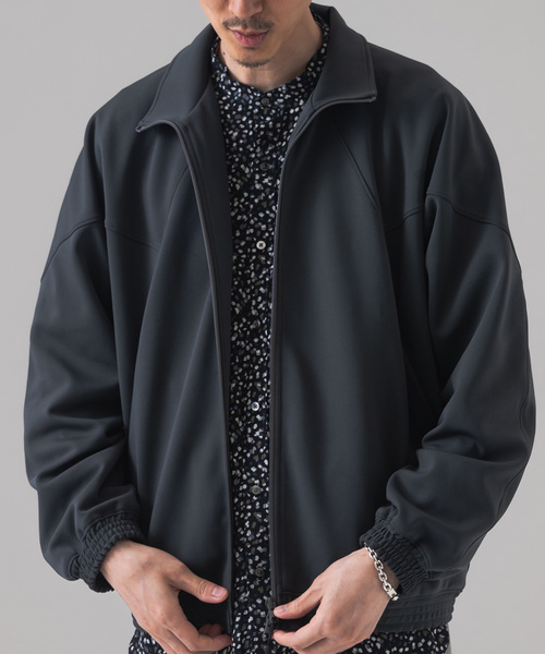 EDIFICE(エディフィス)の「ダブルニット トレーニングブルゾン(その他トップス・メンズ・ブラック/グリーン系その他・MEDIUM/LARGE)」の16枚目の写真