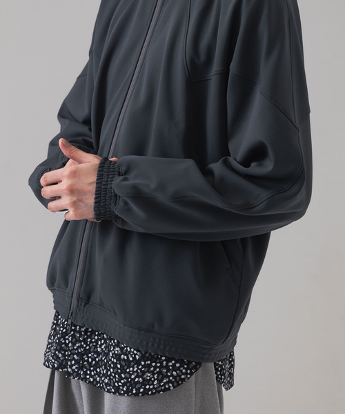 EDIFICE(エディフィス)の「ダブルニット トレーニングブルゾン(その他トップス・メンズ・ブラック/グリーン系その他・MEDIUM/LARGE)」の22枚目の写真