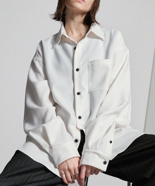 CIYOT（シヨウト）の「【CIYOT-シヨウト-】ラスターレスウールライクオーバーサイズシャツ（シャツ/ブラウス・メンズ・ベージュ系/ホワイト/ダークグレー/ダークブラウン系/グレー系/チャコールグレー/グレー/サックスブルー/ワイン/グレイッシュブルー・M/L）」の22枚目の写真